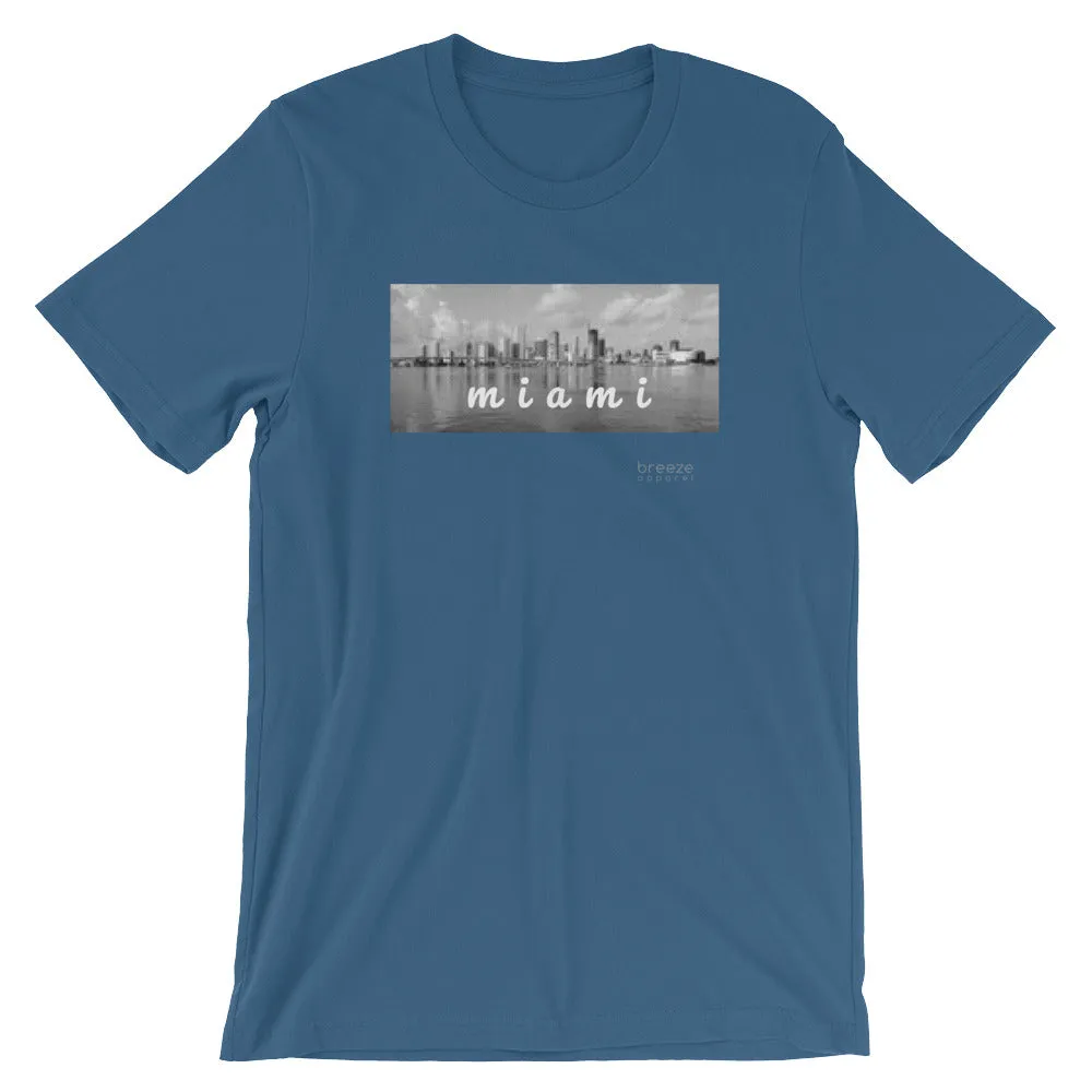 'Miami, Florida' unisex short-sleeved shirt (19 colors)