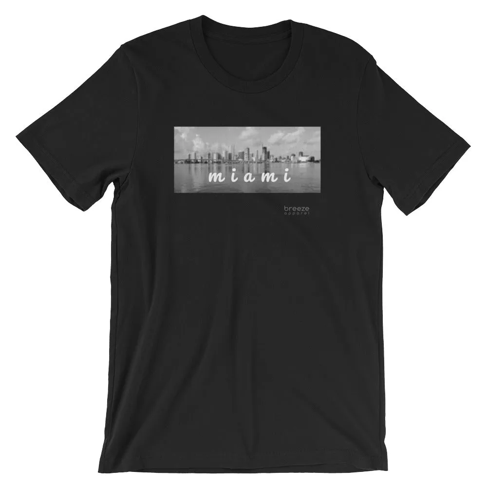 'Miami, Florida' unisex short-sleeved shirt (19 colors)