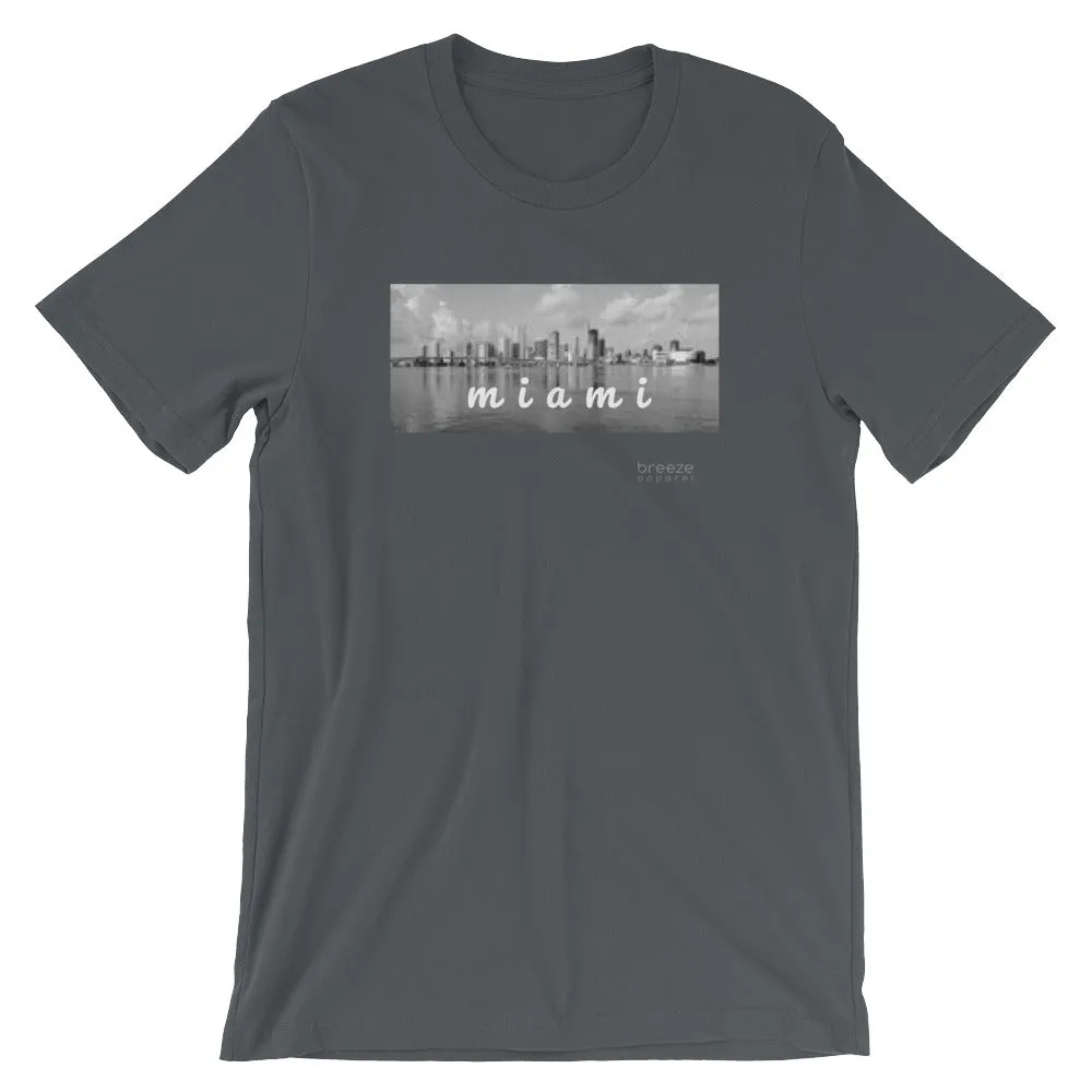 'Miami, Florida' unisex short-sleeved shirt (19 colors)