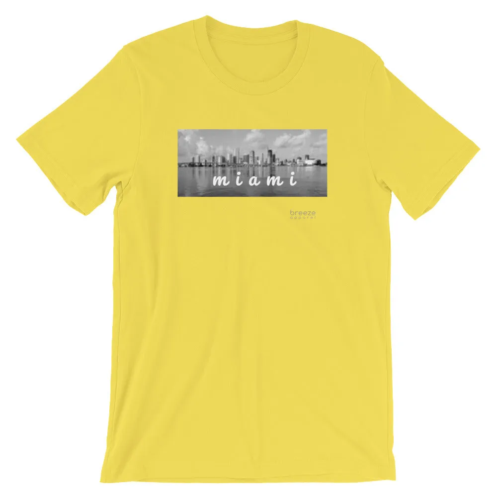 'Miami, Florida' unisex short-sleeved shirt (19 colors)