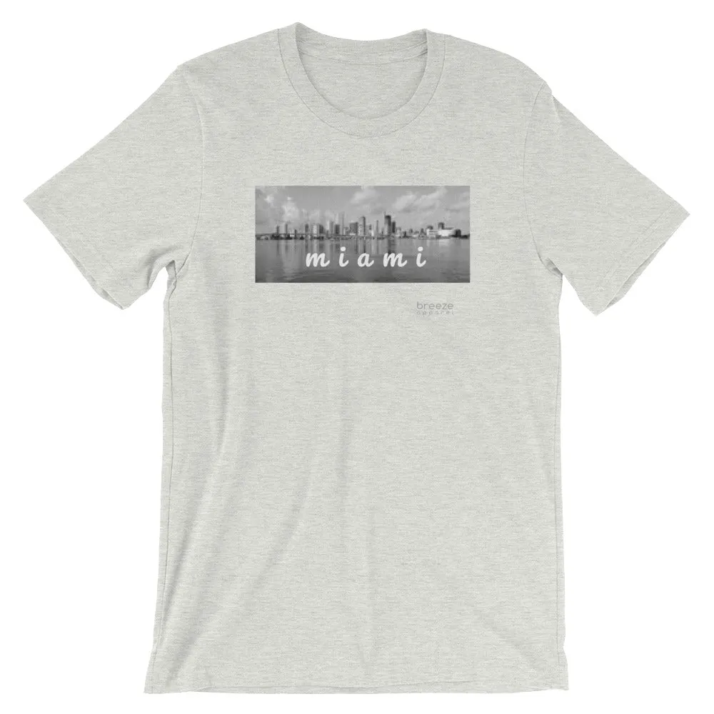 'Miami, Florida' unisex short-sleeved shirt (19 colors)