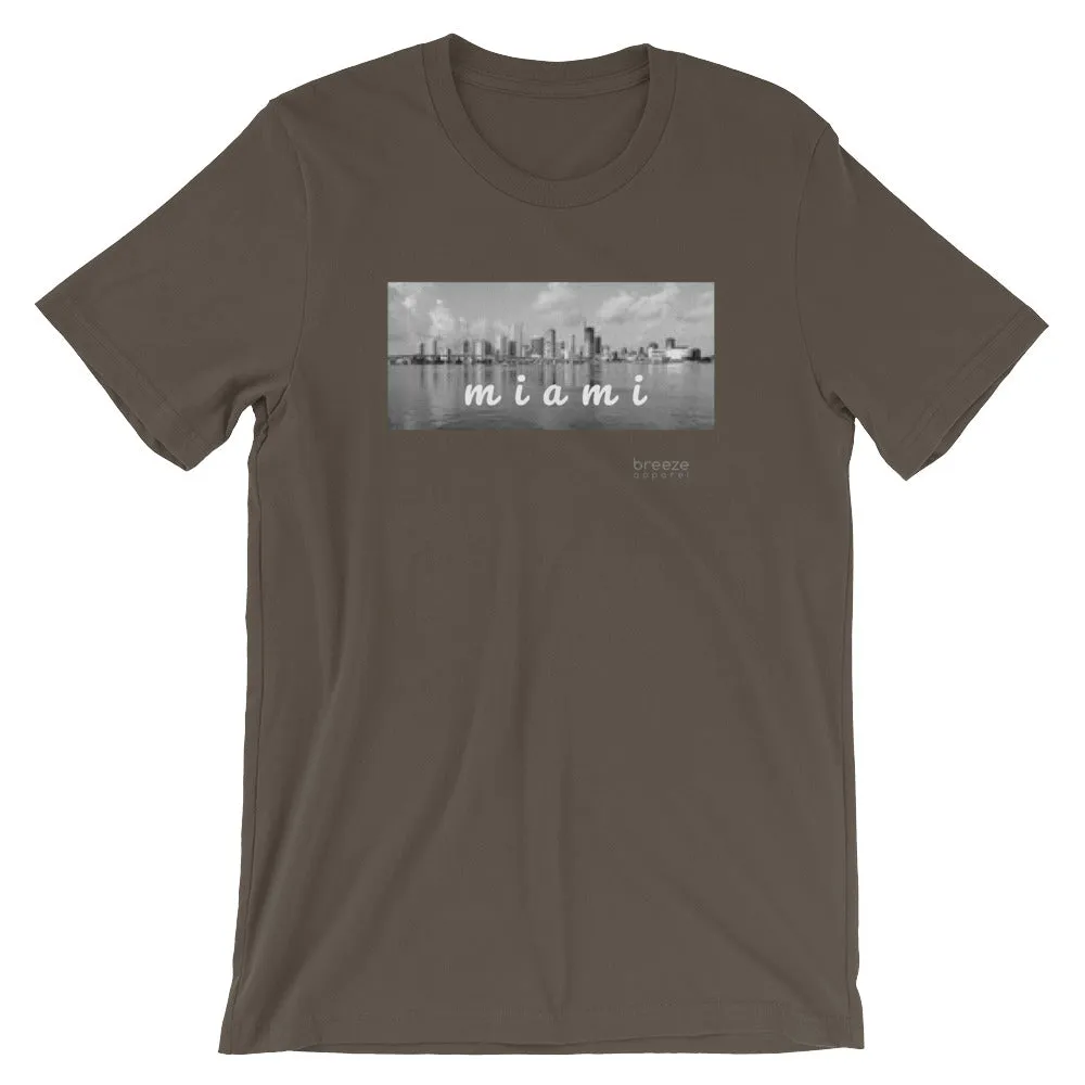 'Miami, Florida' unisex short-sleeved shirt (19 colors)