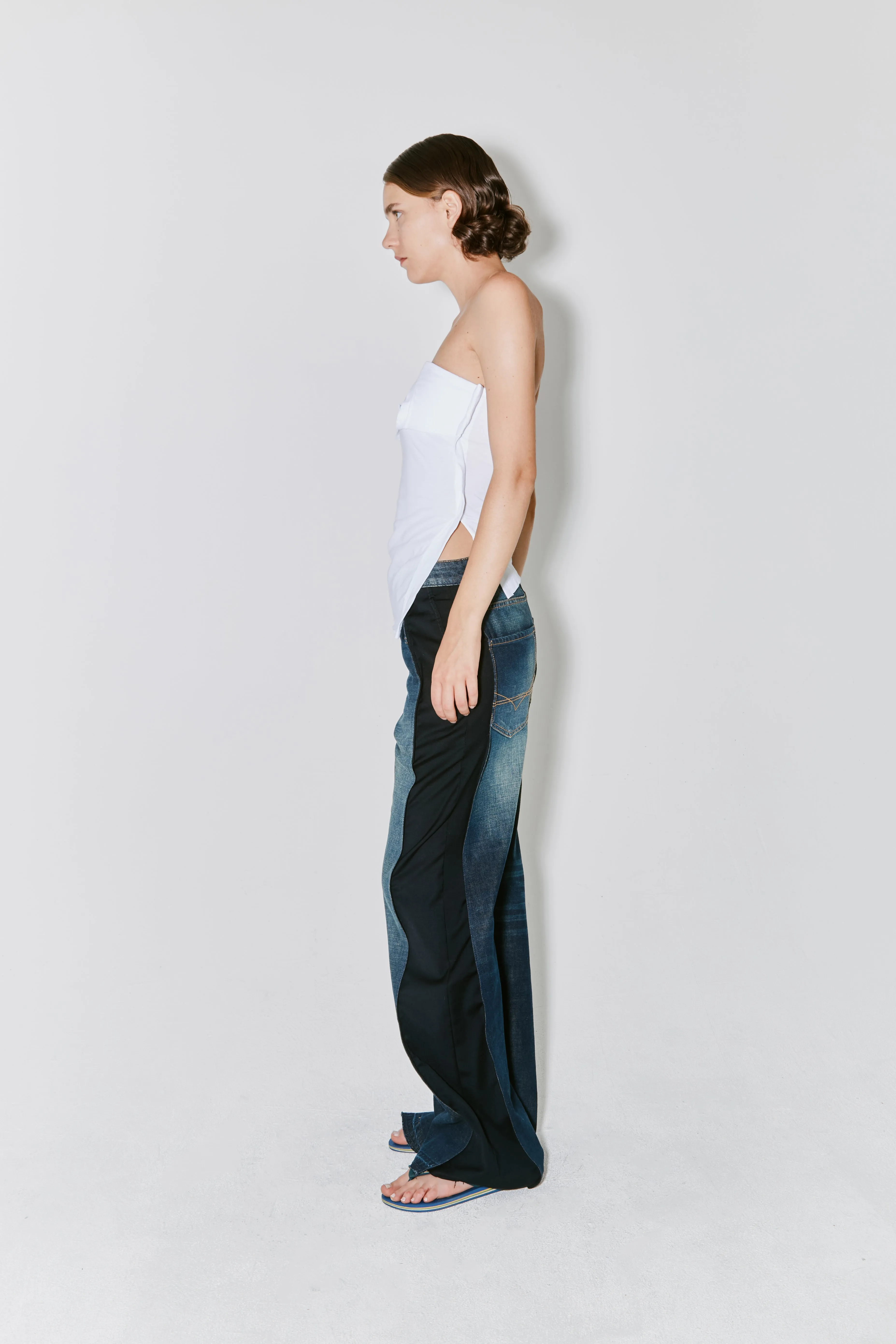 PELLA pants blue and black on side