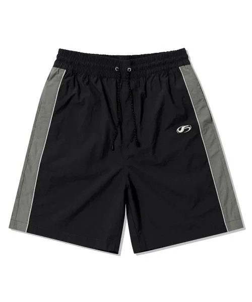 SPORTY SYMBOL LOGO SHORTS