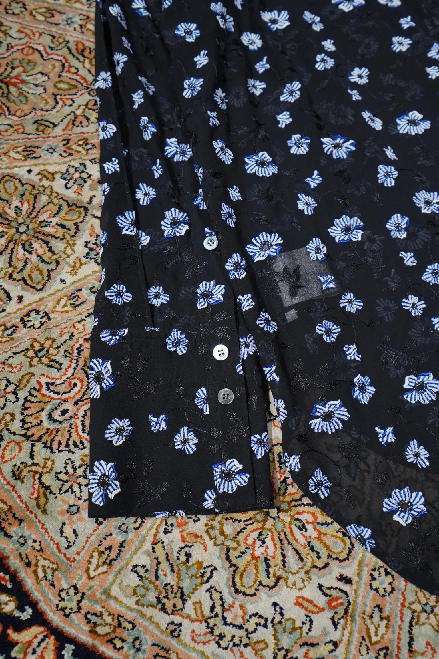UJOH No Collar Shirts (FLOWER EMBROIDERY)