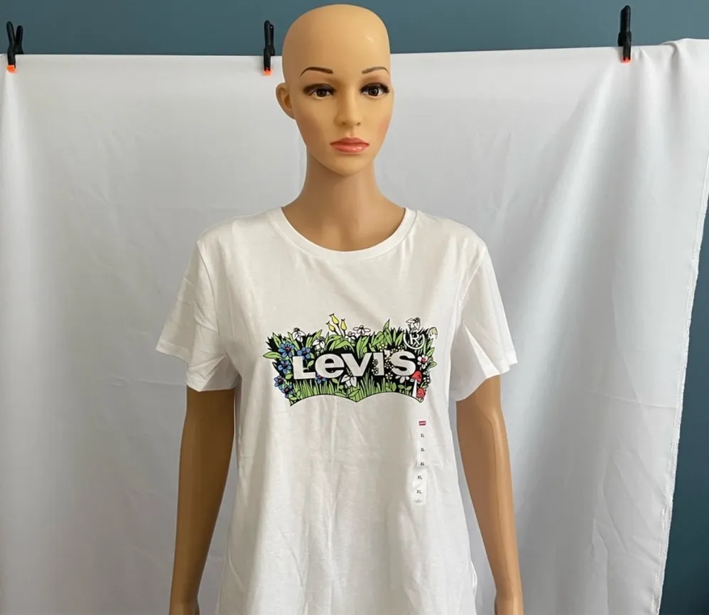 VARSITY T-SHIRT