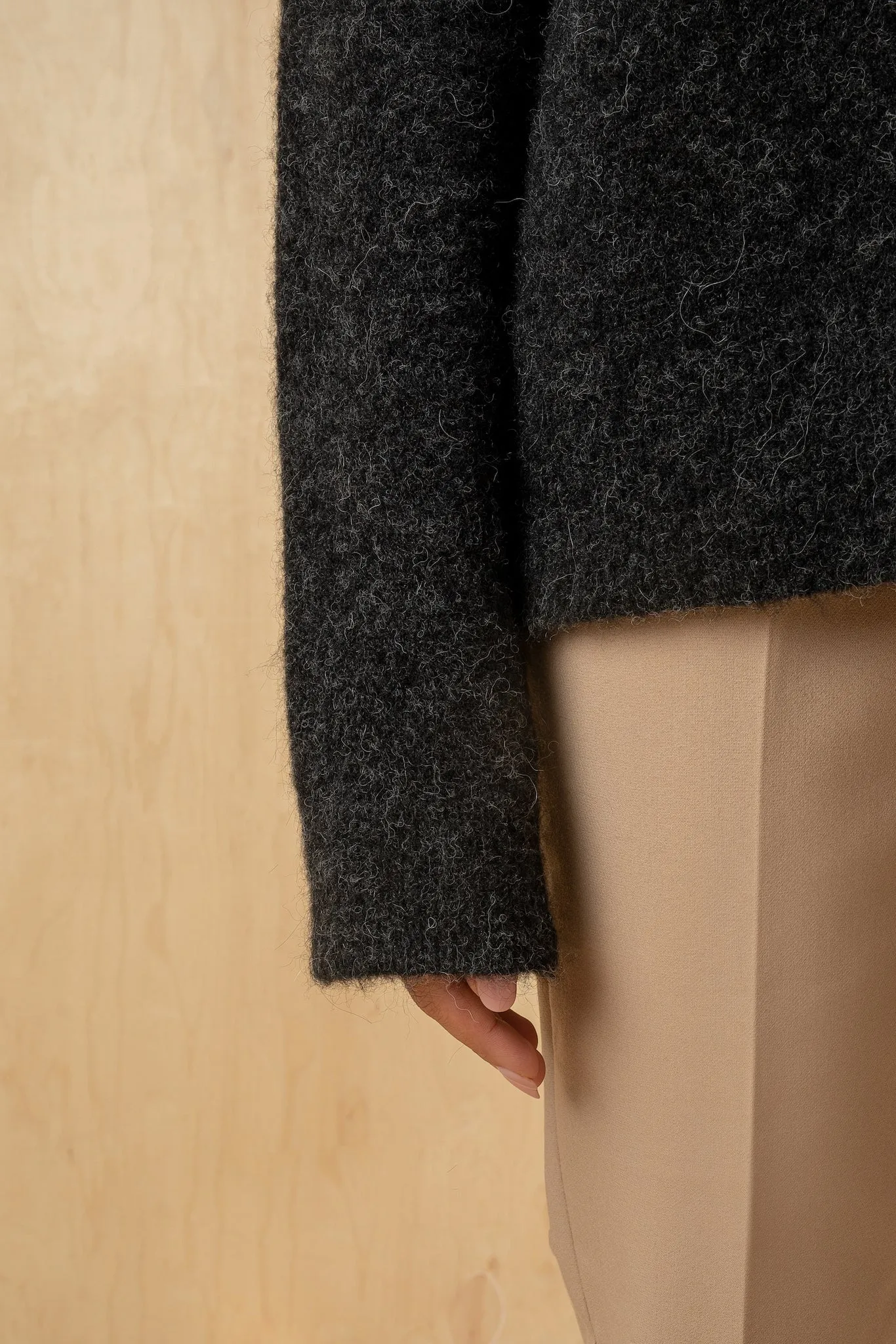Velvet Wool Sweater Oversized - Black